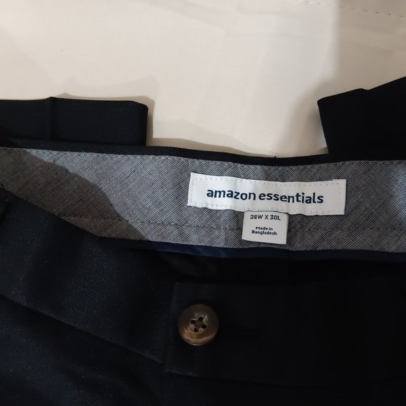 amazon essentials black 28w x30L - Picture 4 of 6